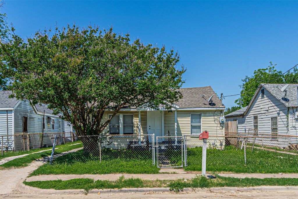 3213 Obenchain Street, Dallas, TX 75212