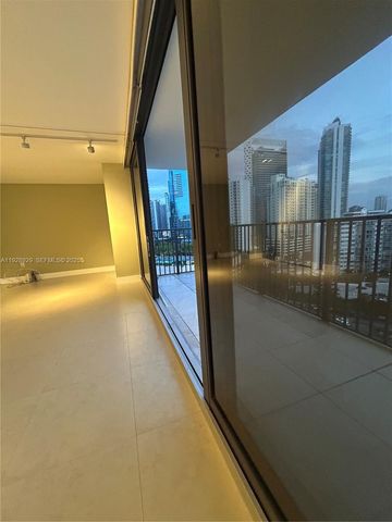 1450 Brickell Bay Dr 1706, Miami, FL 33131