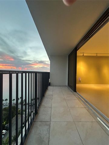 1450 Brickell Bay Dr 1706, Miami, FL 33131