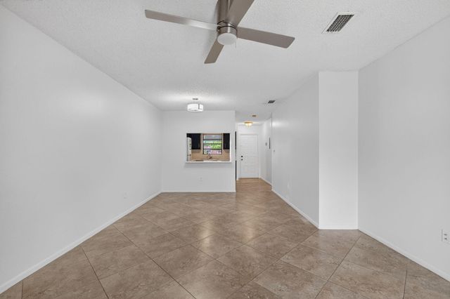 6001 Shakerwood Circle 201, Tamarac, FL 33319