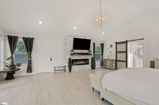 207 Suttles Road, Inman, SC 29349