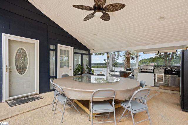 207 Suttles Road, Inman, SC 29349