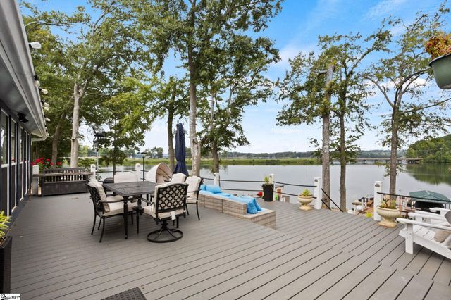 207 Suttles Road, Inman, SC 29349