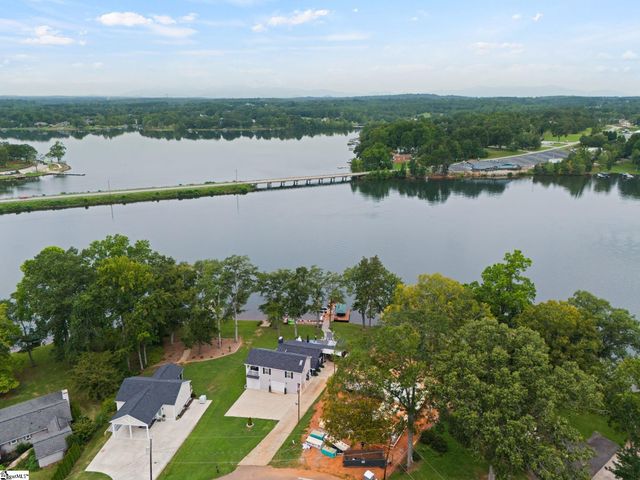 207 Suttles Road, Inman, SC 29349