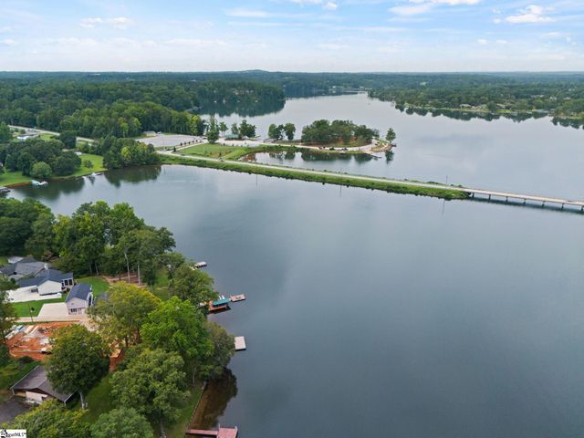 207 Suttles Road, Inman, SC 29349