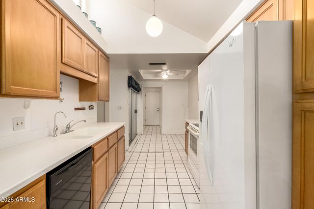 942 E LAGUNA Drive, Tempe, AZ 85282