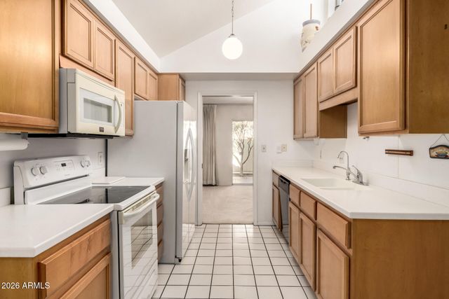 942 E LAGUNA Drive, Tempe, AZ 85282