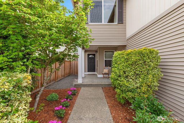 22654 128th Ave SE, Kent, WA 98031
