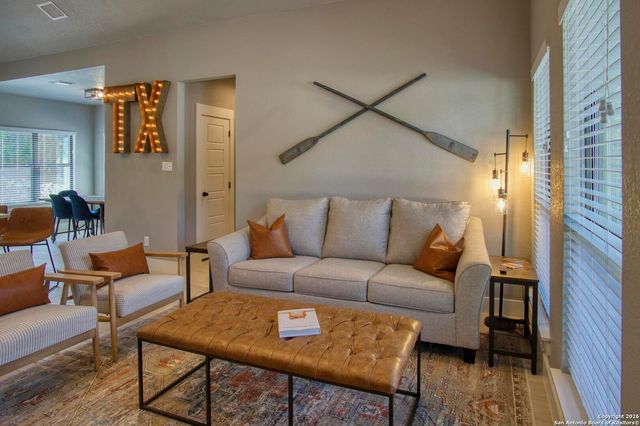 1112 Green Hill, Canyon Lake, TX 78133