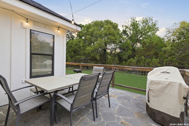 1112 Green Hill, Canyon Lake, TX 78133