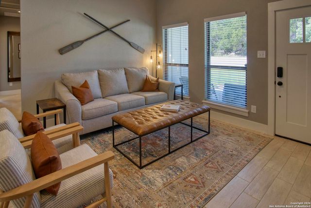 1112 Green Hill, Canyon Lake, TX 78133