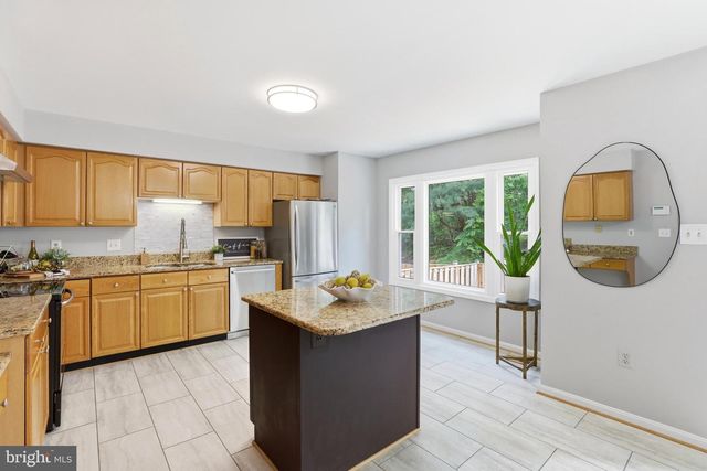 7293 OLDE LANTERN WAY, Springfield, VA 22152