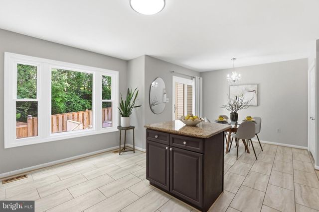 7293 OLDE LANTERN WAY, Springfield, VA 22152