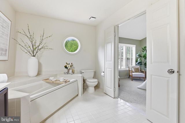 7293 OLDE LANTERN WAY, Springfield, VA 22152