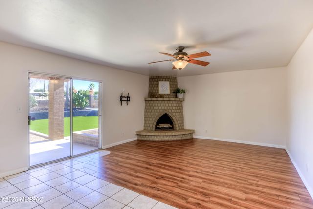 141 S Charleston Avenue, Vail, AZ 85641