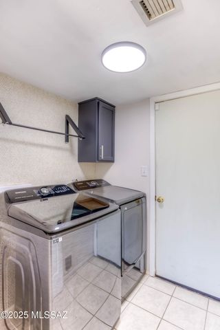 141 S Charleston Avenue, Vail, AZ 85641