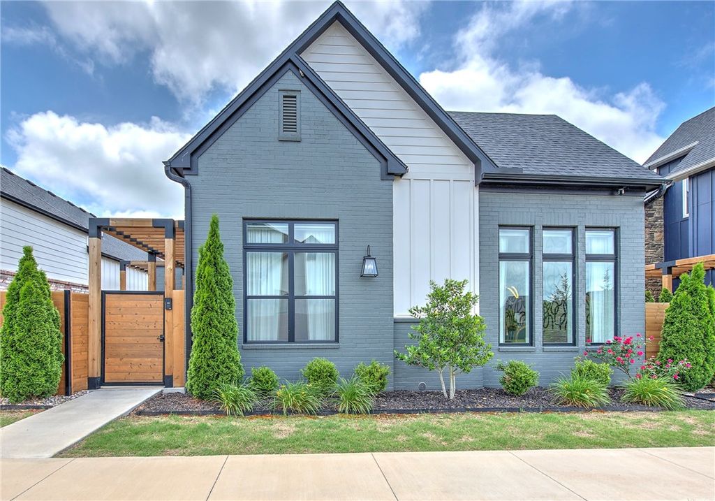 3407 SW Awakening Avenue, Bentonville, AR 72713