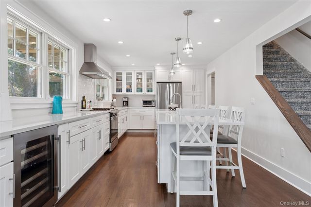 435 Old Saddle Lane, Cutchogue, NY 11935