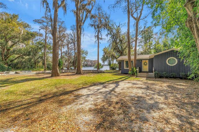 3400 WATERBRIDGE DRIVE, Tampa, FL 33618