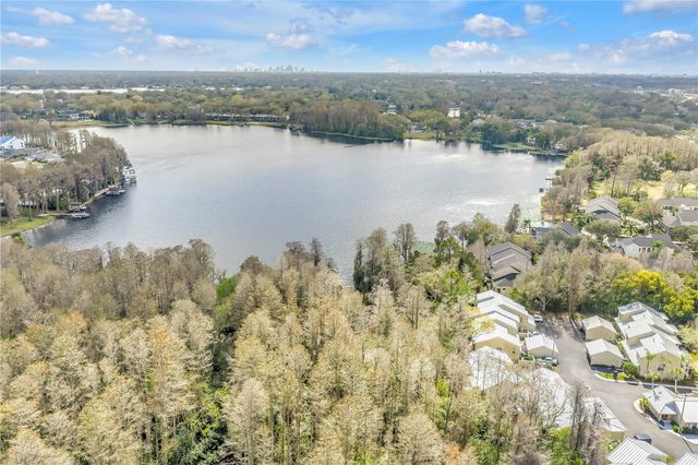 3400 WATERBRIDGE DRIVE, Tampa, FL 33618