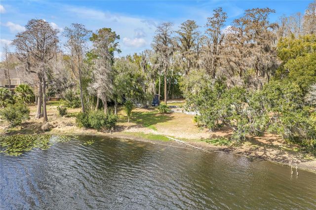 3400 WATERBRIDGE DRIVE, Tampa, FL 33618