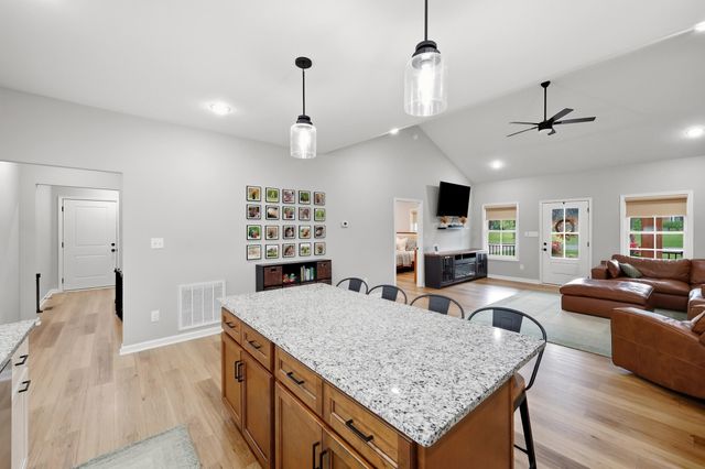 1396 Meadow Lark Drive, Lawrenceburg, KY 40342