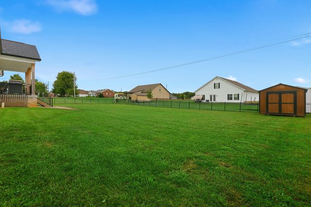 1396 Meadow Lark Drive, Lawrenceburg, KY 40342