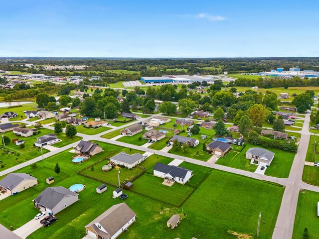 1396 Meadow Lark Drive, Lawrenceburg, KY 40342