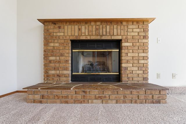 9917 W Whirlaway, Boise, ID 83704