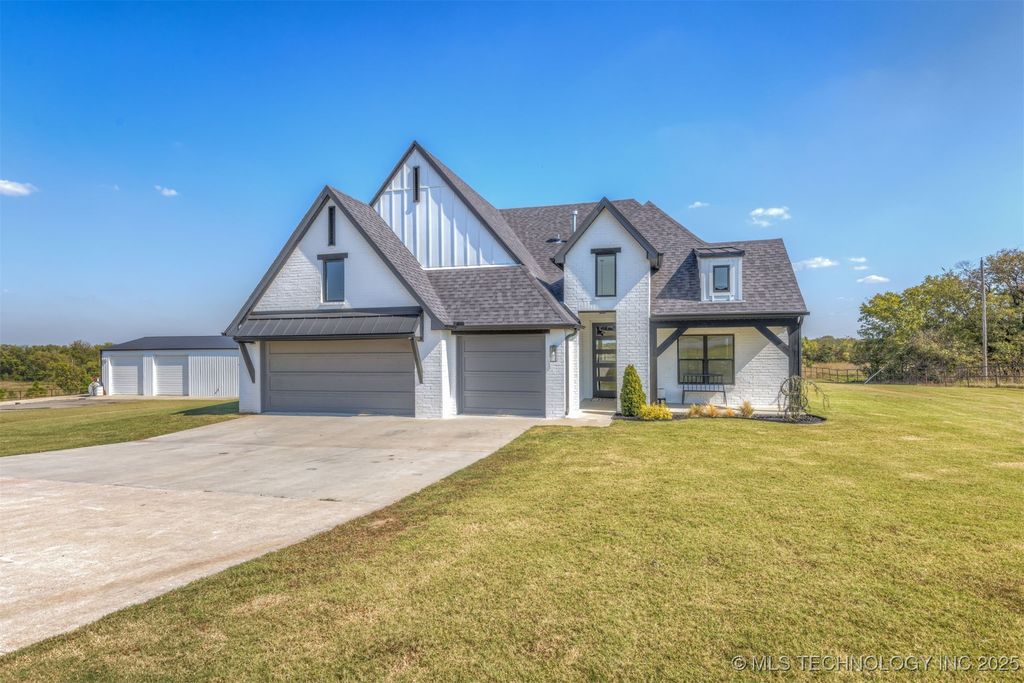 15375 S 26th Avenue W, Glenpool, OK 74033