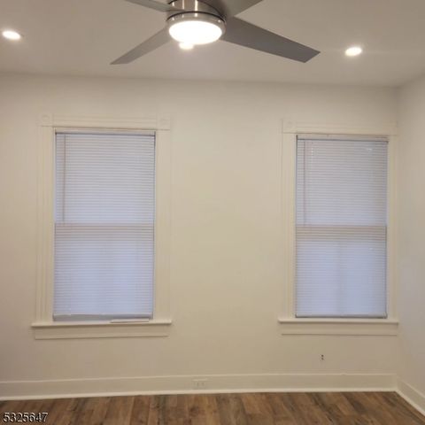 133 W 3rd Ave, Roselle Boro, NJ 07203