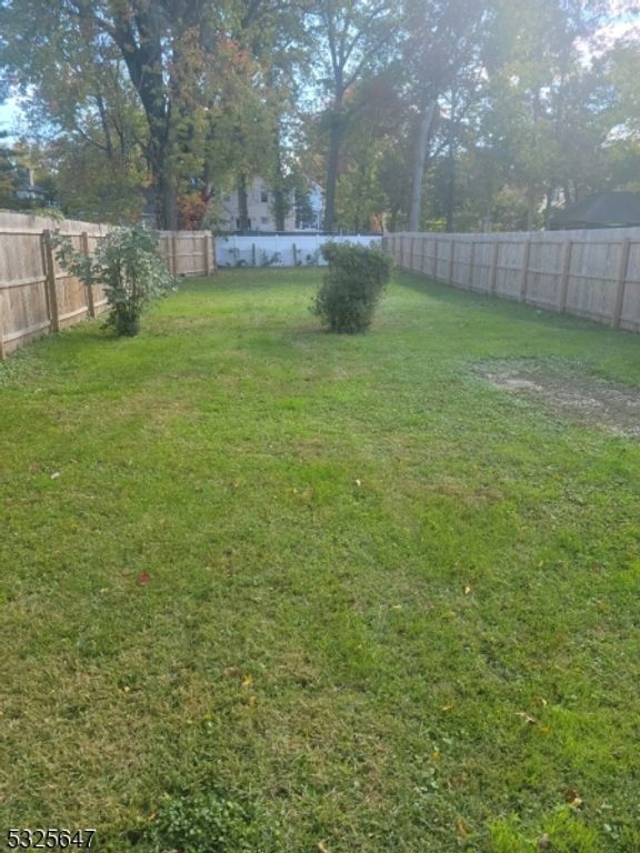 133 W 3rd Ave, Roselle Boro, NJ 07203 — photo 2