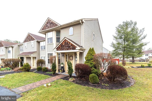 393 KENT LN, Perkasie, PA 18944