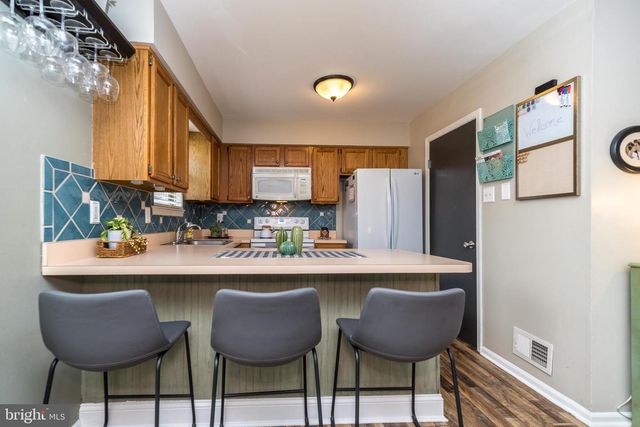 393 KENT LN, Perkasie, PA 18944
