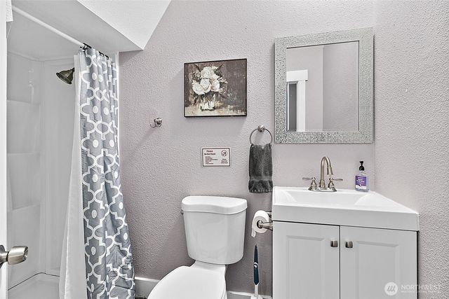 1415 S Yakima Avenue, Tacoma, WA 98405