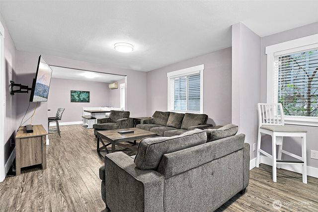 1415 S Yakima Avenue, Tacoma, WA 98405