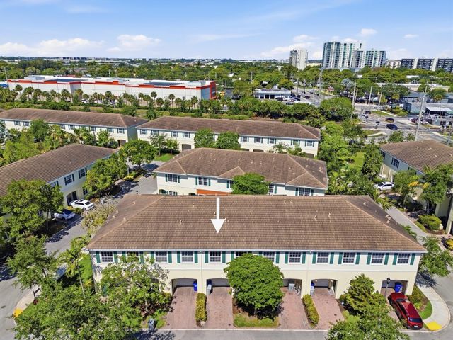 615 SW 2nd Terrace, Pompano Beach, FL 33060