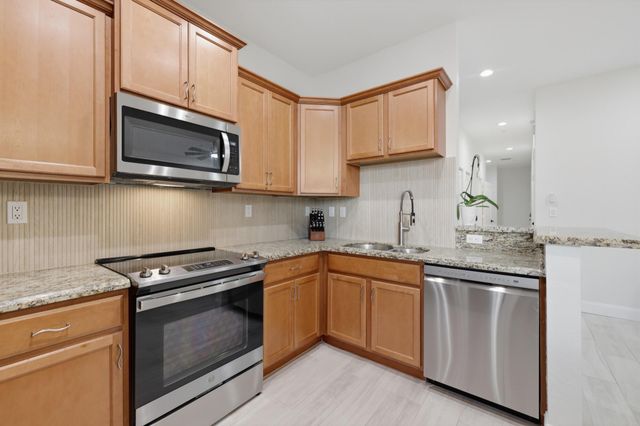 615 SW 2nd Terrace, Pompano Beach, FL 33060