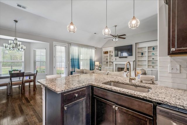 5476 STONECREST DR, Olive Branch, MS 38654