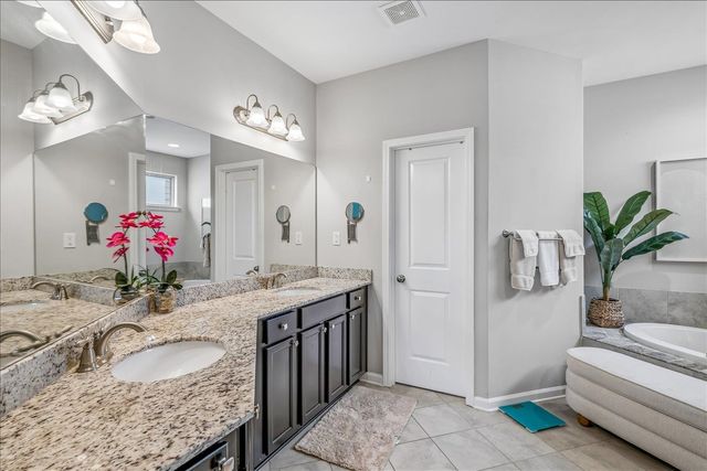 5476 STONECREST DR, Olive Branch, MS 38654