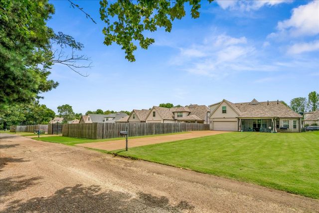 5476 STONECREST DR, Olive Branch, MS 38654