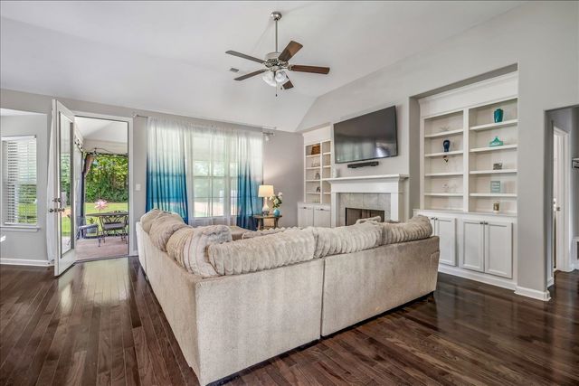 5476 STONECREST DR, Olive Branch, MS 38654