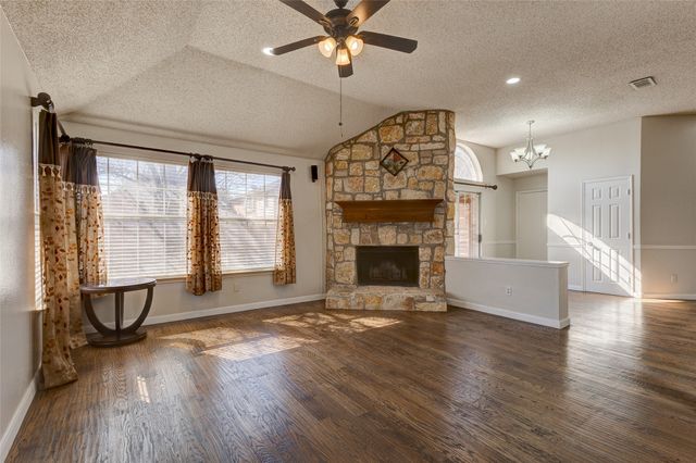 10809 River Oaks Drive, Frisco, TX 75035