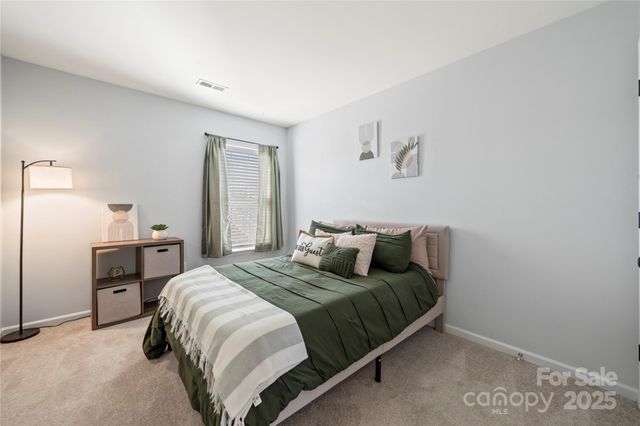 11512 Chapeclane Road, Charlotte, NC 28278