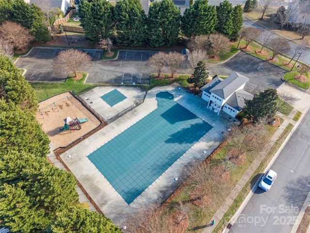 11512 Chapeclane Road, Charlotte, NC 28278