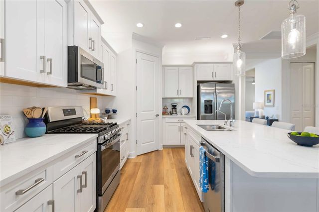 12762 PALATKA DRIVE, Venice, FL 34293