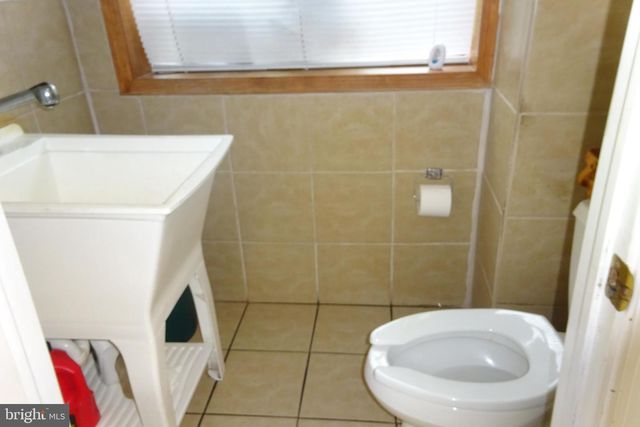 427 N CHESTNUT ST, Lansdale, PA 19446
