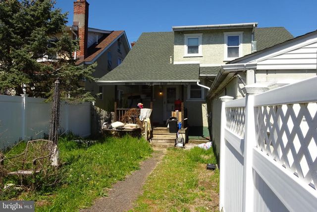 427 N CHESTNUT ST, Lansdale, PA 19446