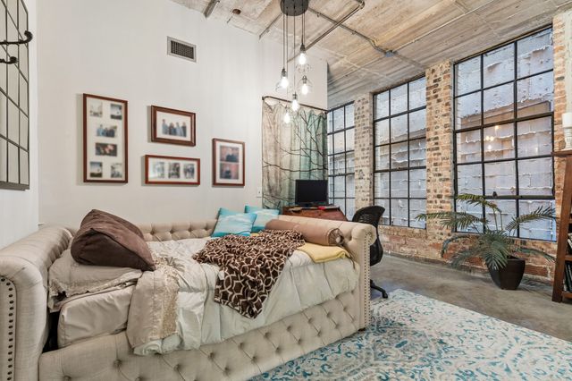 1122 Jackson Street 820, Dallas, TX 75202