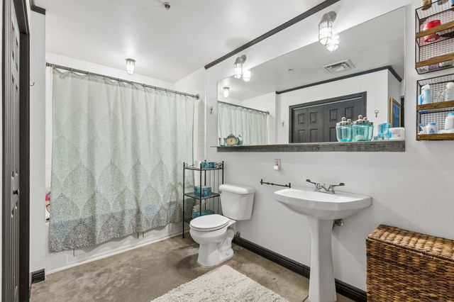 1122 Jackson Street 820, Dallas, TX 75202